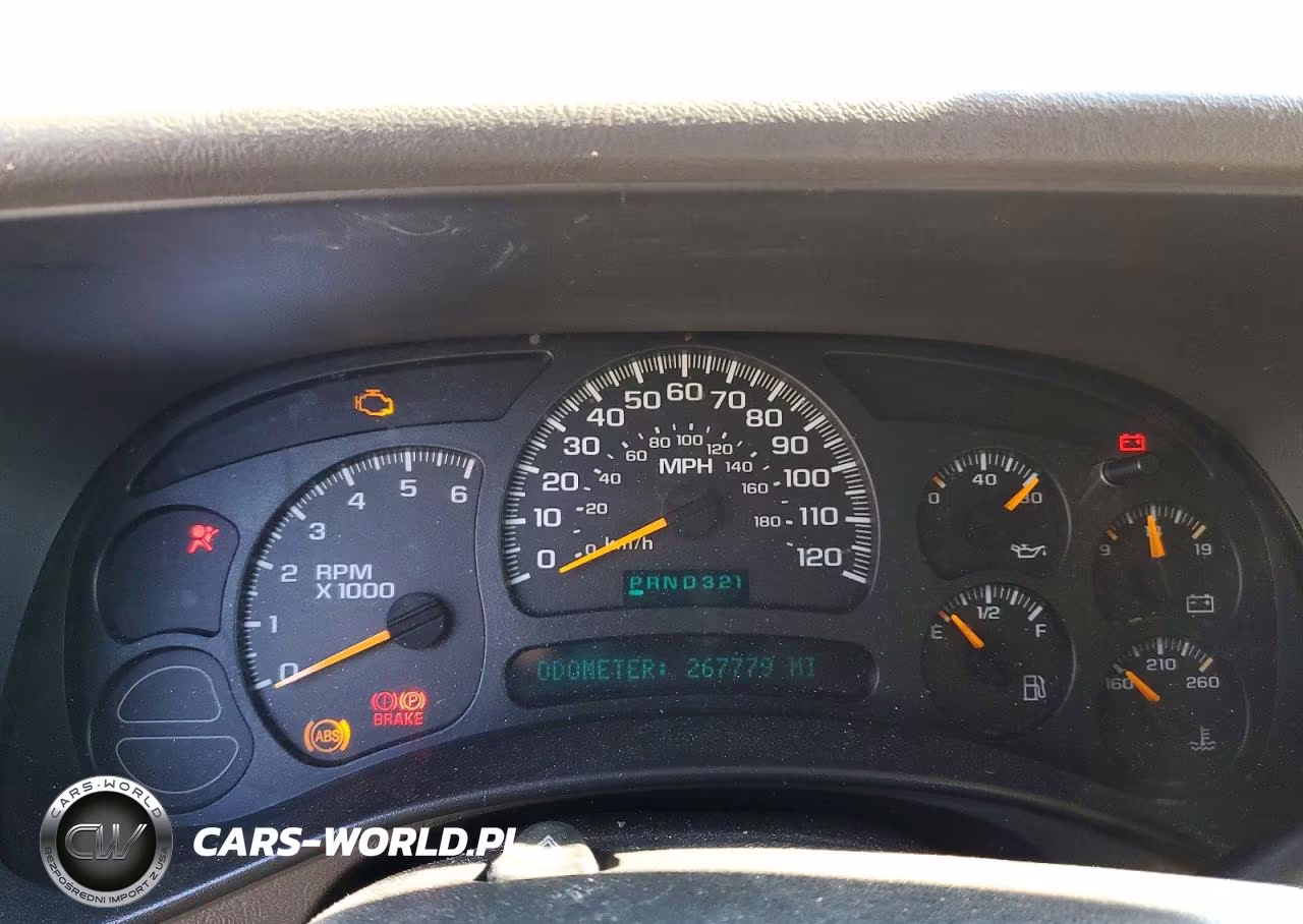 2003 Chevrolet Silverado C1500 VIN:2GCEC19T731157095 - 9