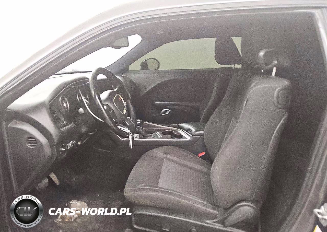 2015 Dodge Challenger Sxt VIN:2C3CDZAGXFH912421 - 7