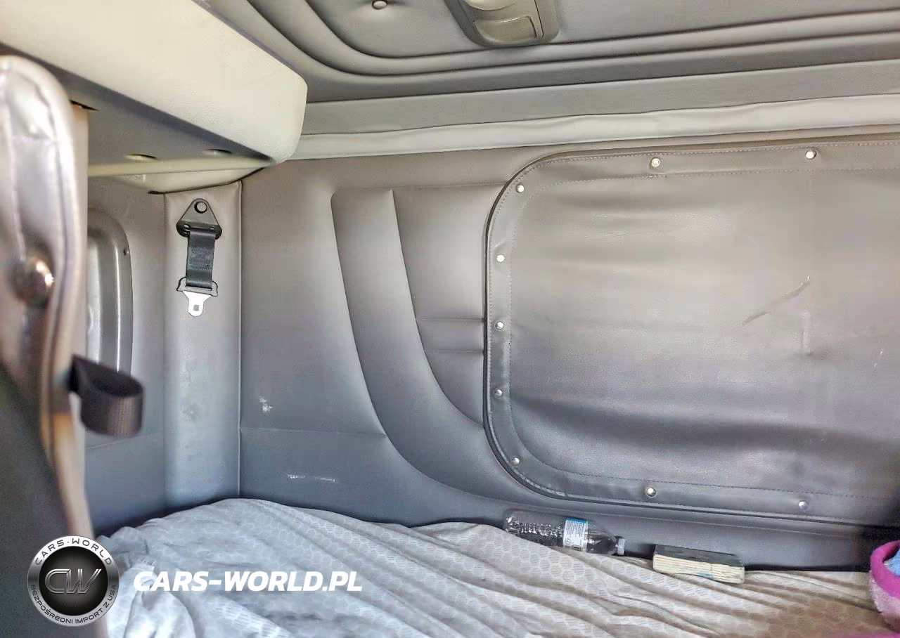 2016 Peterbilt 389 VIN:1NPXL49X2GD337889 - 6