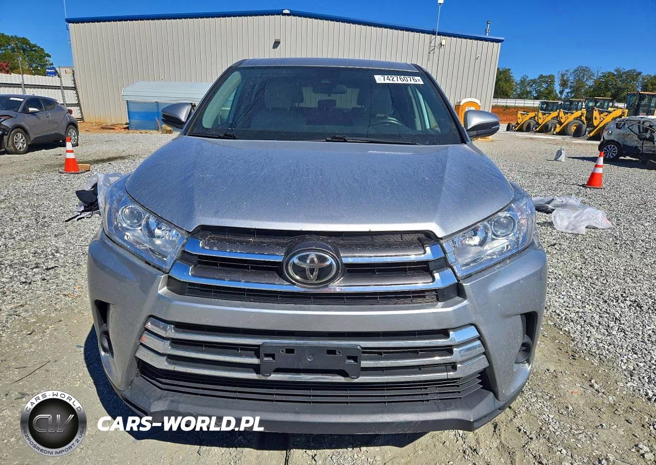 2019 Toyota Highlander Le VIN:5TDZARFH1KS055109 - 5