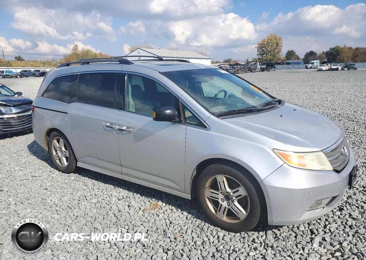 2011 Honda Odyssey Touring VIN:5FNRL5H91BB014878 - 1