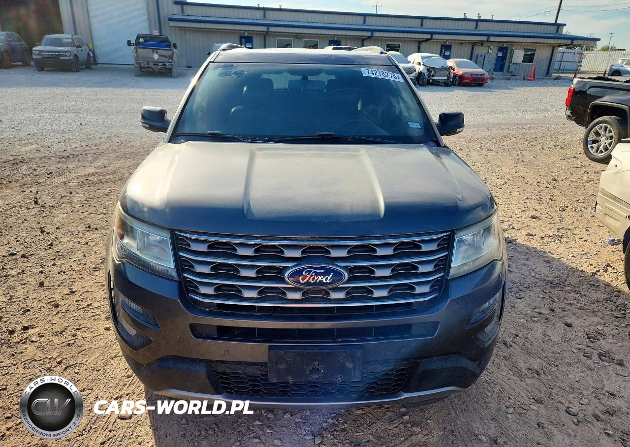 2017 Ford Explorer Xlt VIN:1FM5K7DH7HGC36670 - 5