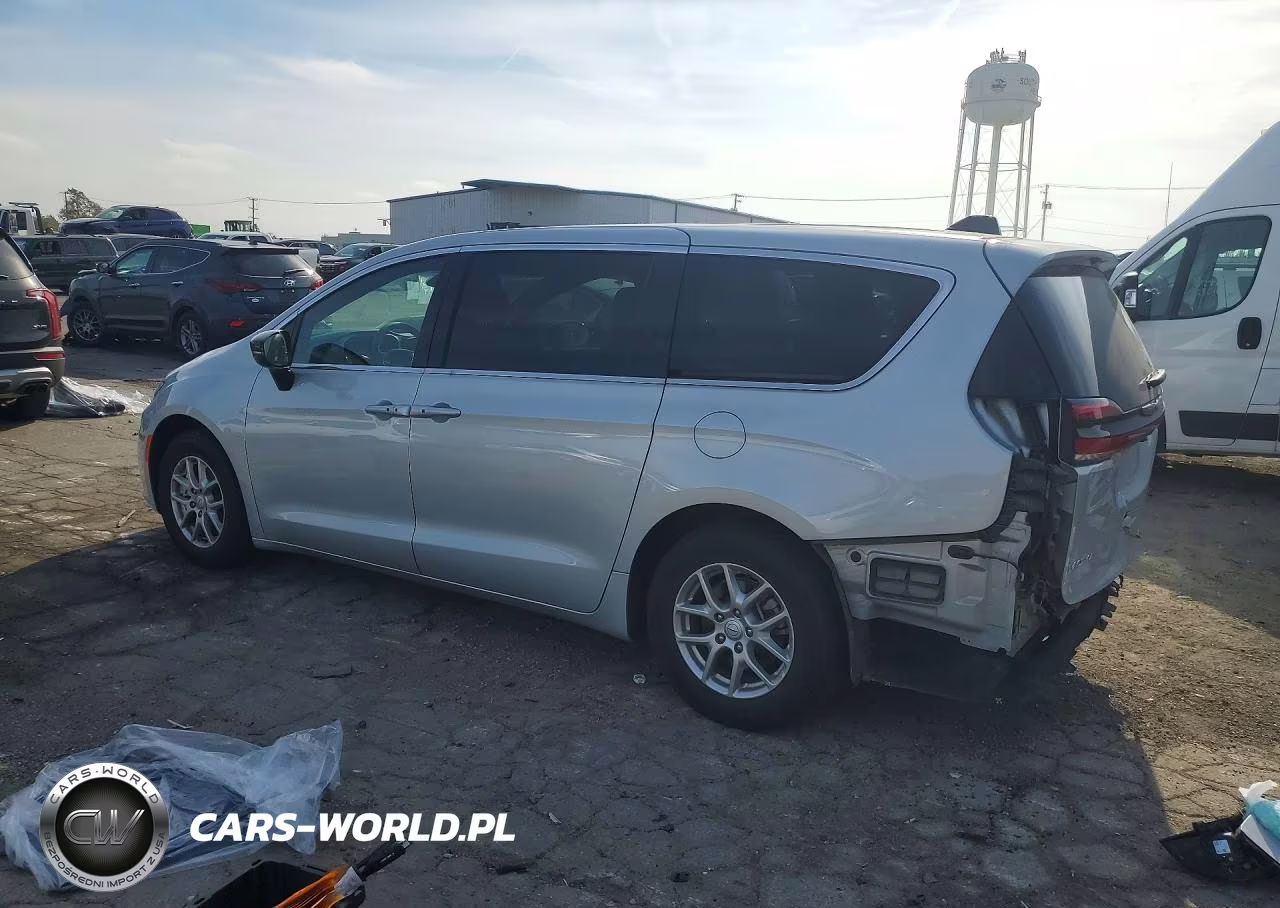 2026 Chrysler Pacifica Select VIN:2C4RC1BG4TR236174 - 2
