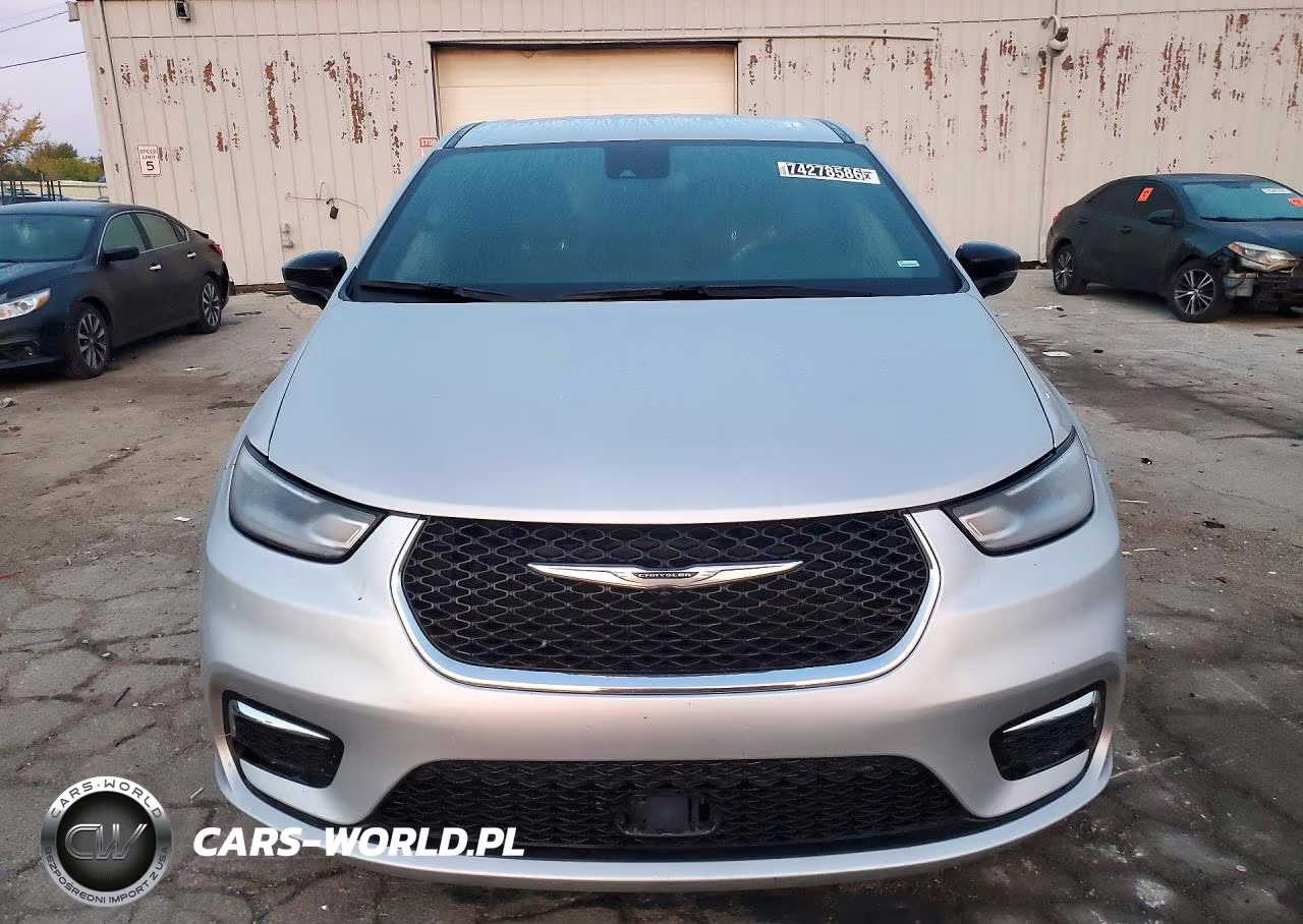 2026 Chrysler Pacifica Select VIN:2C4RC1BG4TR236174 - 5