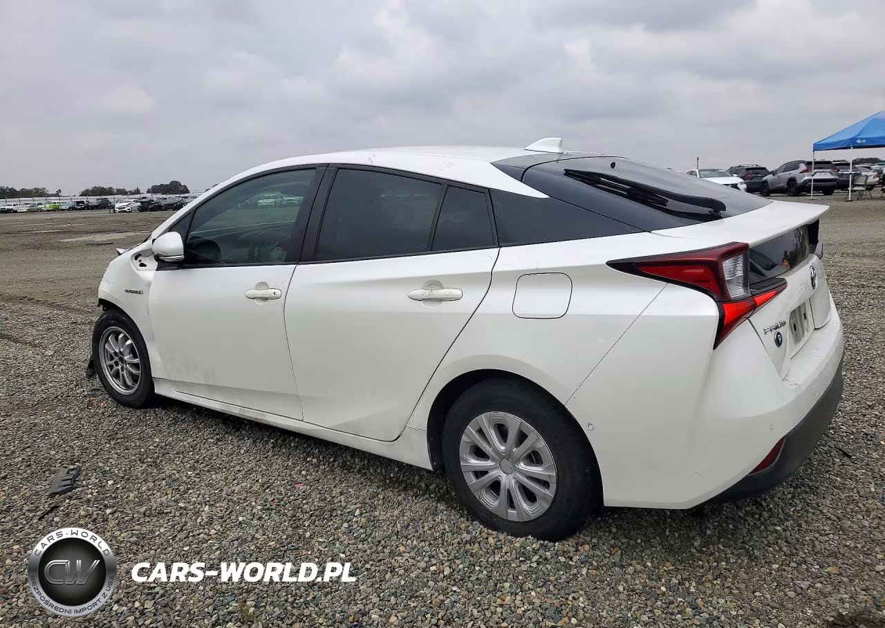 2020 Toyota Prius Le VIN:JTDKARFU9L3111329 - 2