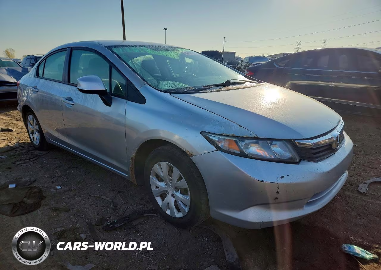 2012 Honda Civic Lx VIN:2HGFB2F58CH597676 - 4