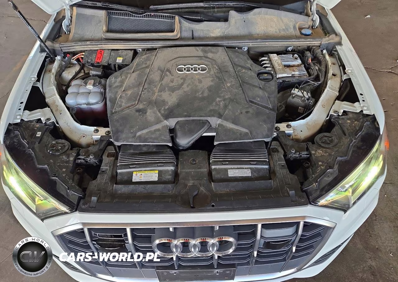 2022 Audi Q7 Premium Plus VIN:WA1LXBF75ND008727 - 12
