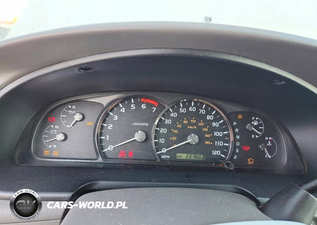 2005 Toyota Sequoia Sr5 VIN:5TDBT44A25S236728 - 9