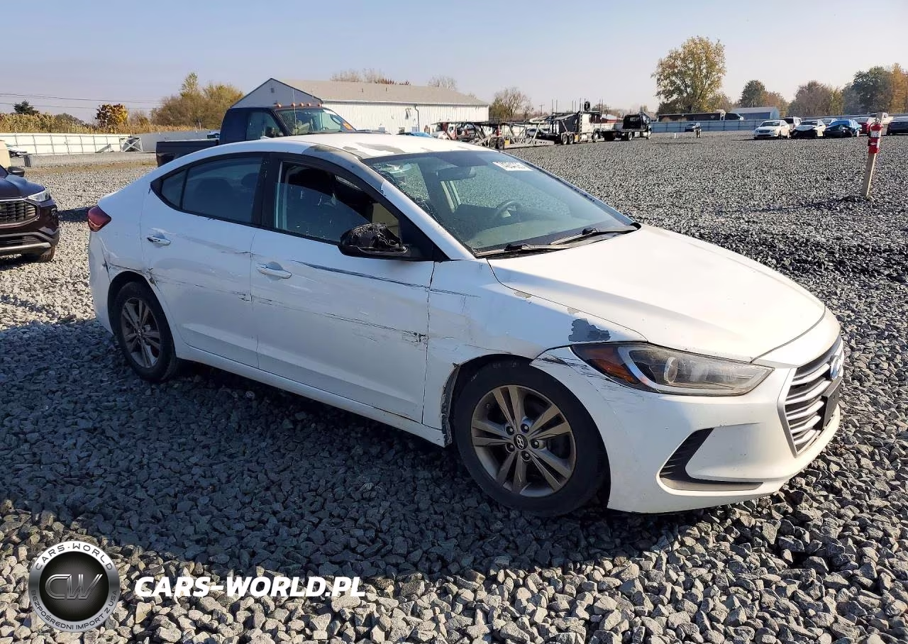 2018 Hyundai Elantra Sel VIN:5NPD84LF4JH238763 - 4