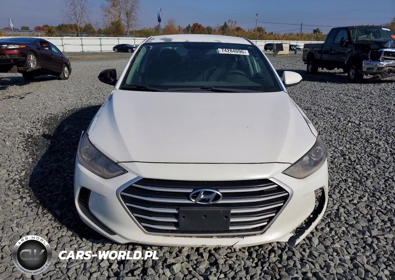 2018 Hyundai Elantra Sel VIN:5NPD84LF4JH238763 - 5