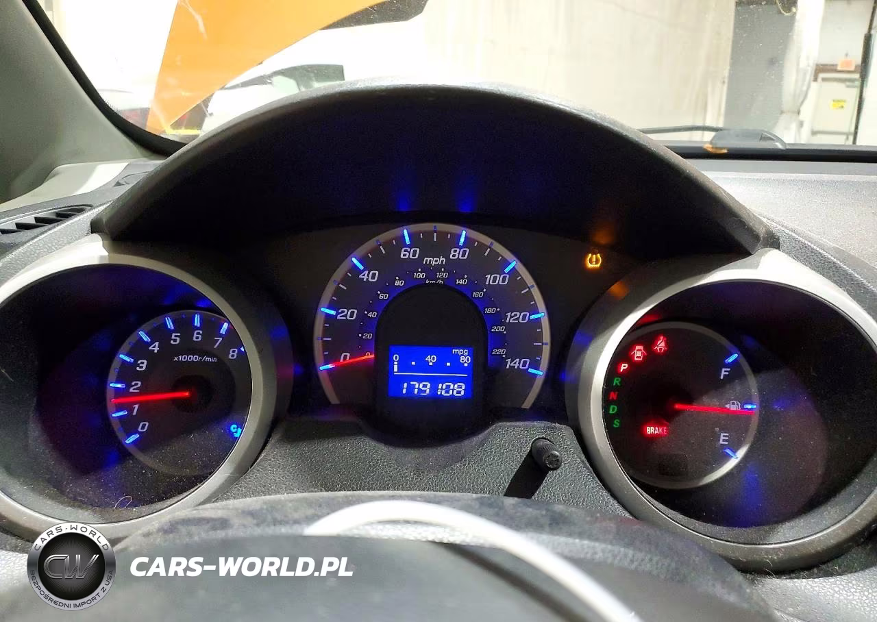 2009 Honda Fit Sport VIN:JHMGE88439S074874 - 9