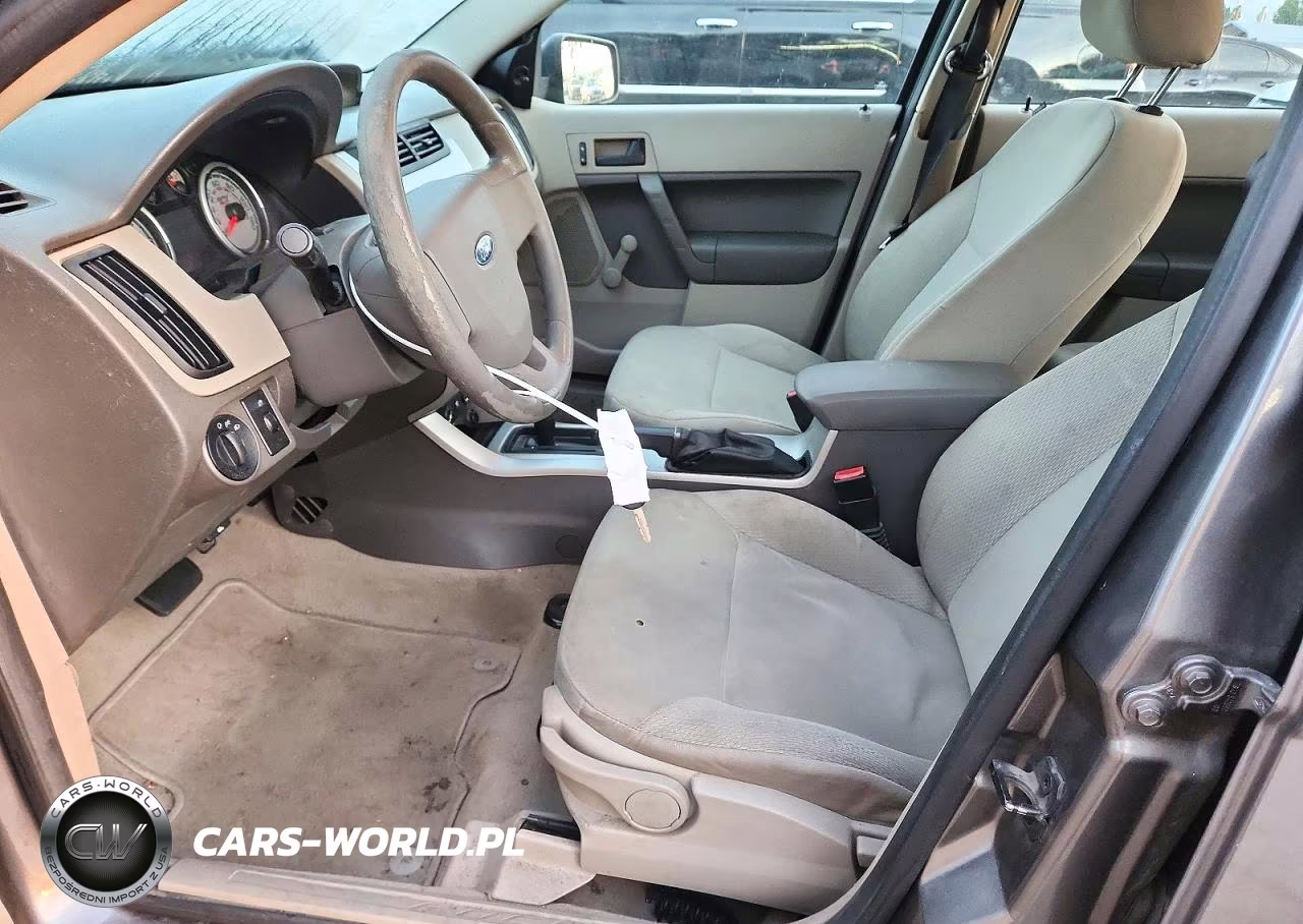 2010 Ford Focus S VIN:1FAHP3EN4AW292339 - 7