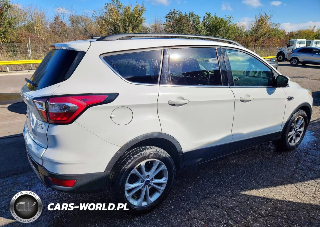 2017 Ford Escape Se VIN:1FMCU0GD6HUD27058 - 3