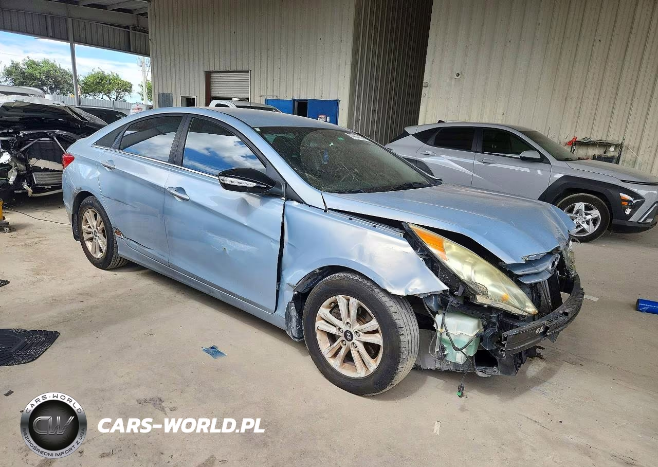 2013 Hyundai Sonata Gls VIN:5NPEB4AC6DH689020 - 4