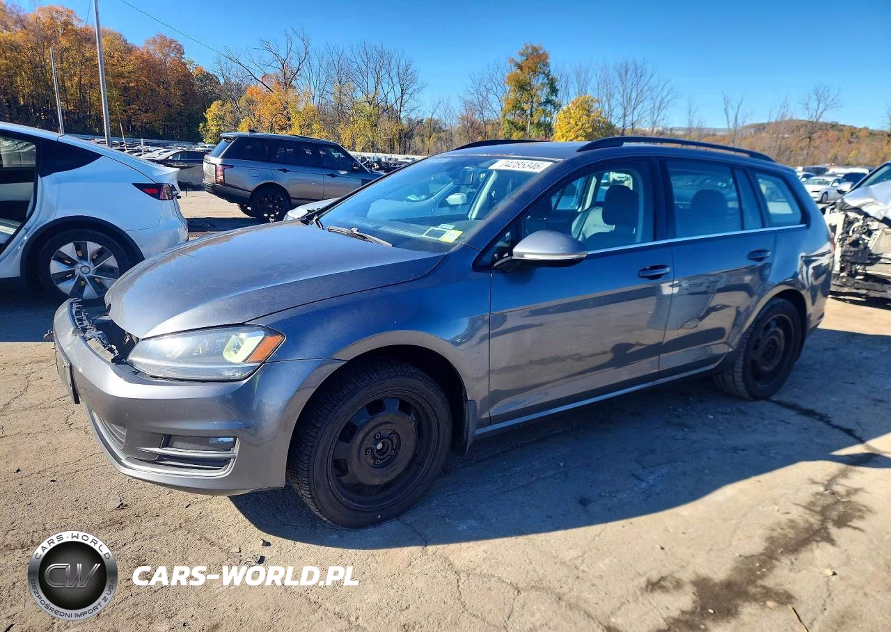 2015 Volkswagen Golf Sportwagen Tdi S