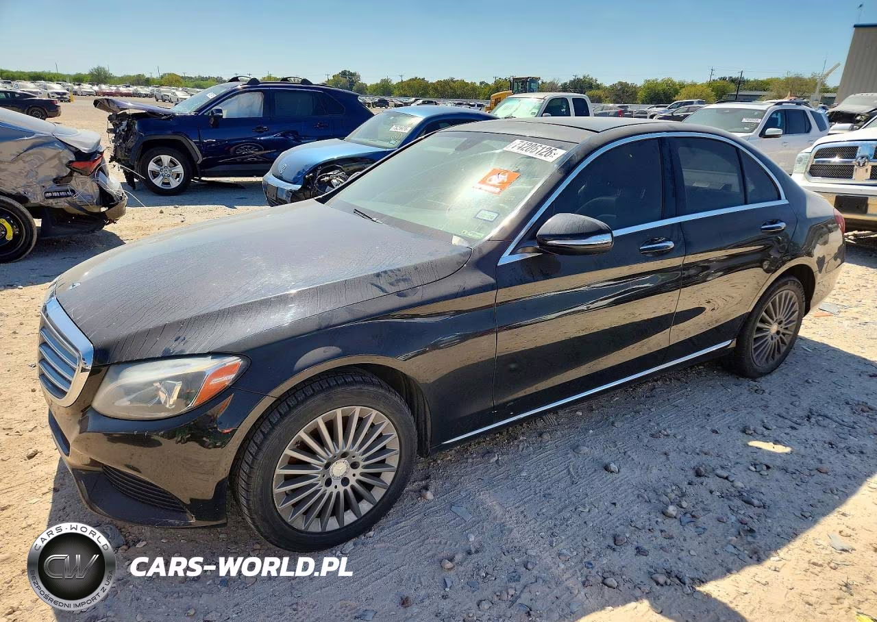 2015 Mercedes-Benz C 300 4Matic VIN:55SWF4KB5FU031171 - 1