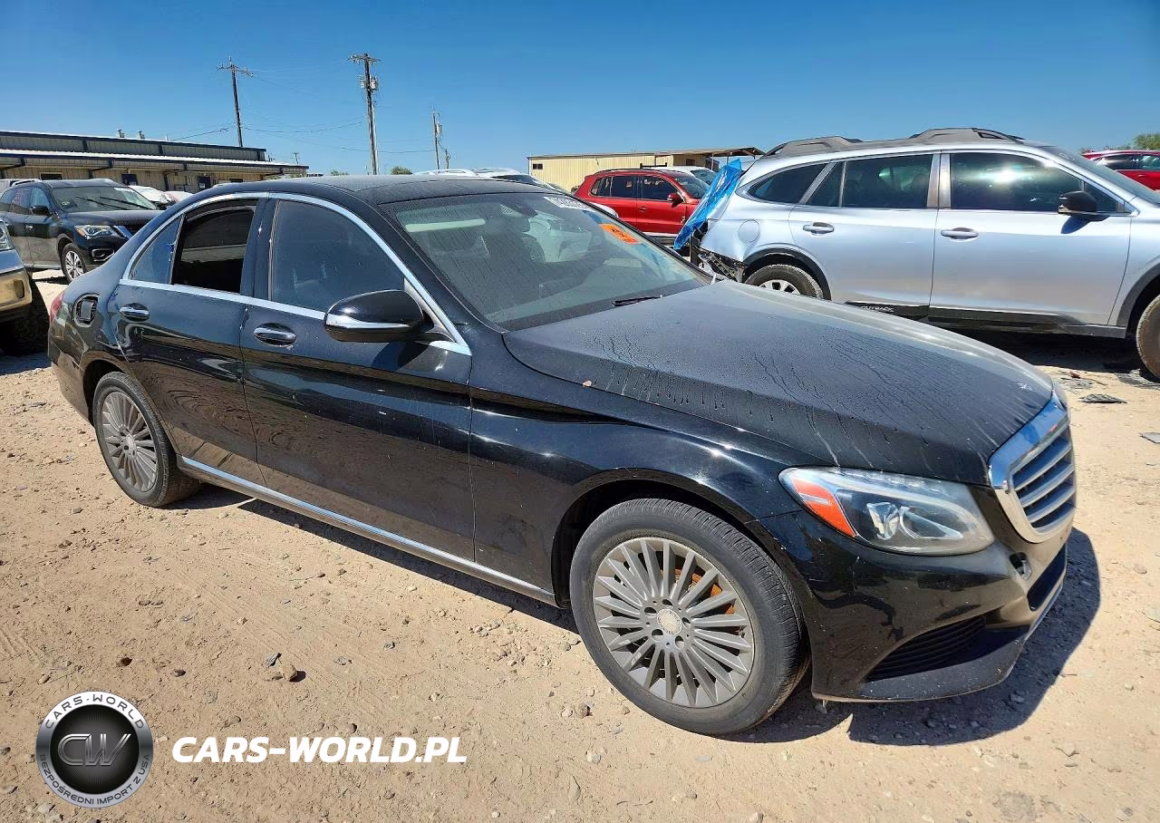 2015 Mercedes-Benz C 300 4Matic VIN:55SWF4KB5FU031171 - 4
