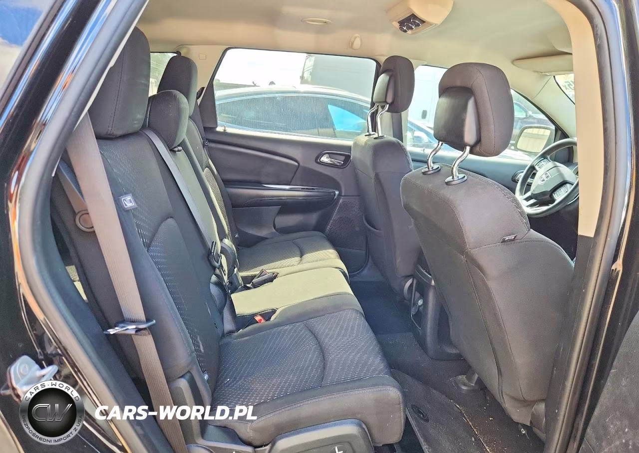 2017 Dodge Journey Se VIN:3C4PDCABXHT558599 - 11