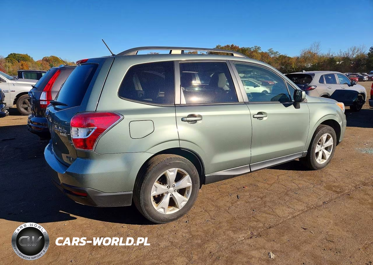 2014 Subaru Forester 2.5I Premium VIN:JF2SJAGC2EH468835 - 3