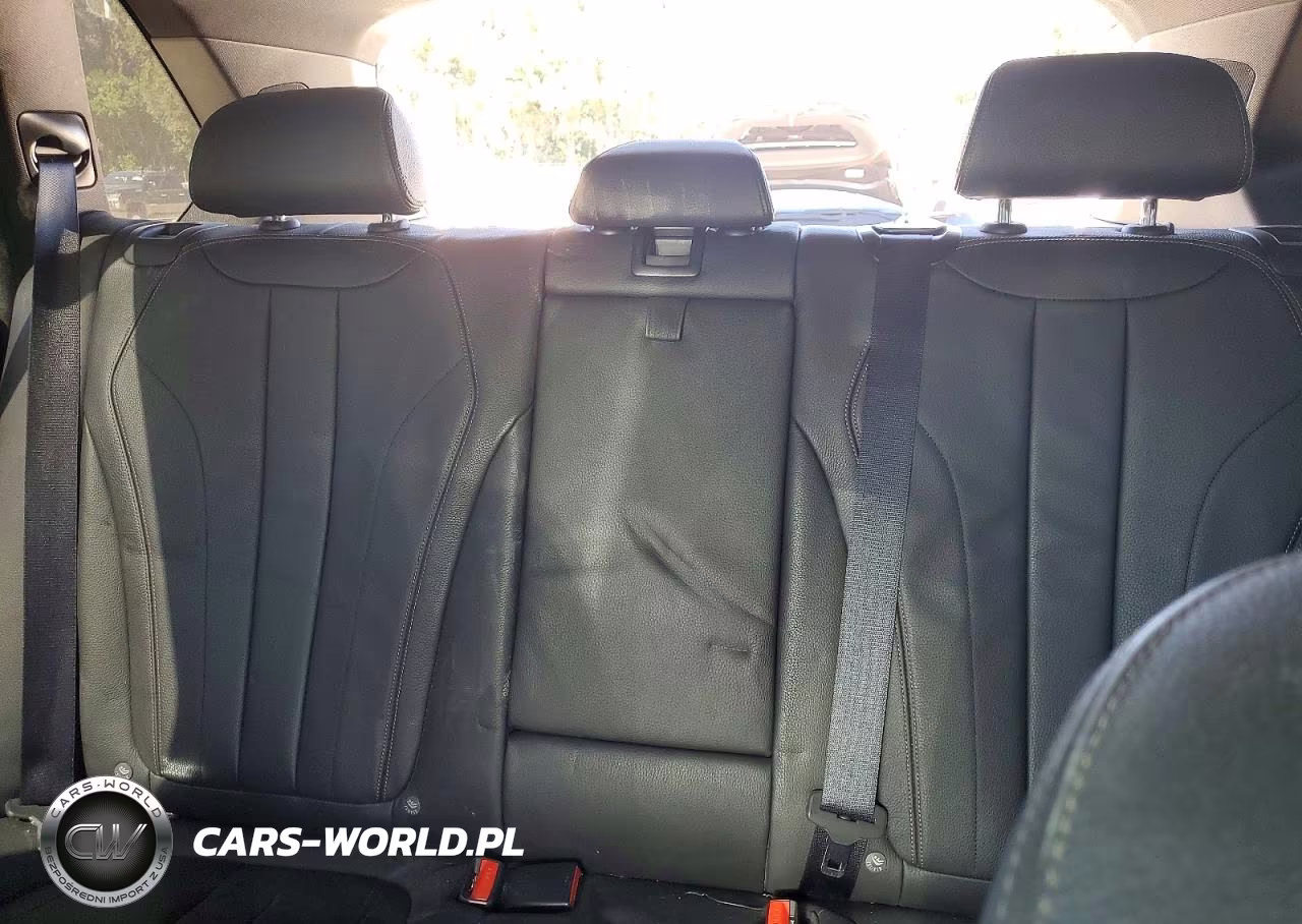2017 BMW X5 xDrive35I VIN:5UXKR0C35H0V74382 - 10