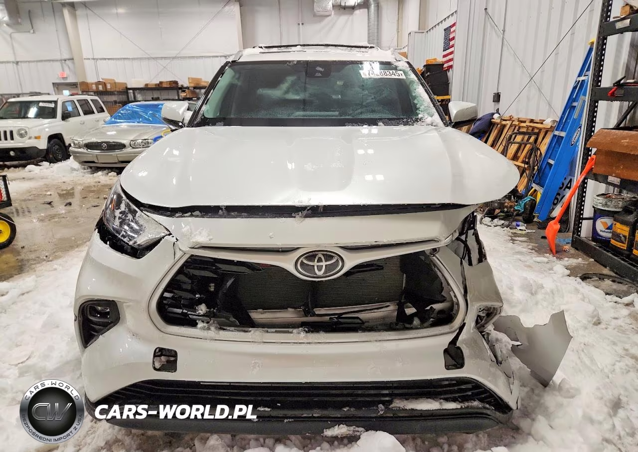 2022 Toyota Highlander Xle VIN:5TDGZRBH1NS248872 - 5