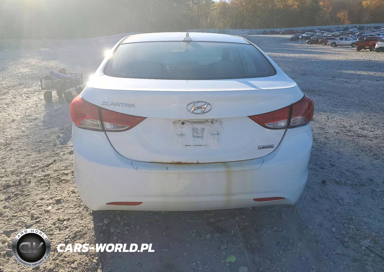 2013 Hyundai Elantra Limited VIN:5NPDH4AE6DH427221 - 6