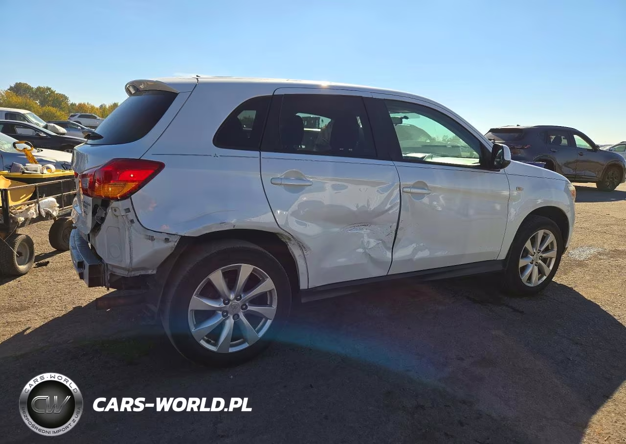 2015 Mitsubishi Outlander Sport Es VIN:4A4AP3AW9FE041946 - 3