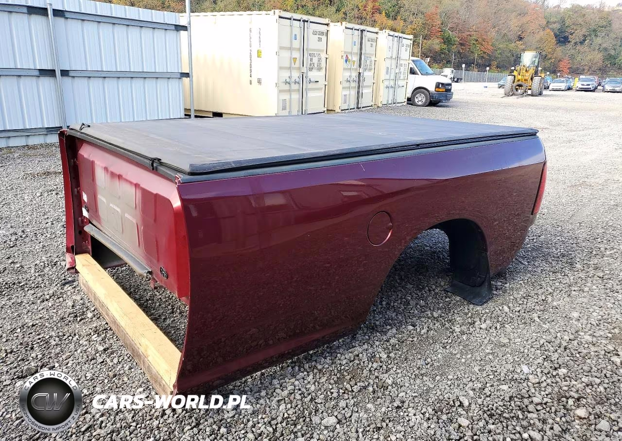 2017 Ram 2500 St Bed - Truck Parts VIN:3C6LR5AT6HG555381 - 4