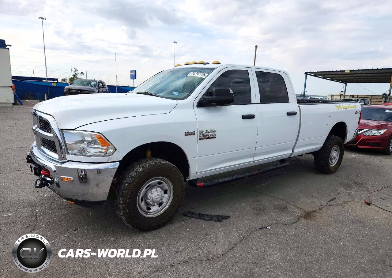 2018 Ram 2500 St VIN:3C6UR5HJ4JG107168 - 1