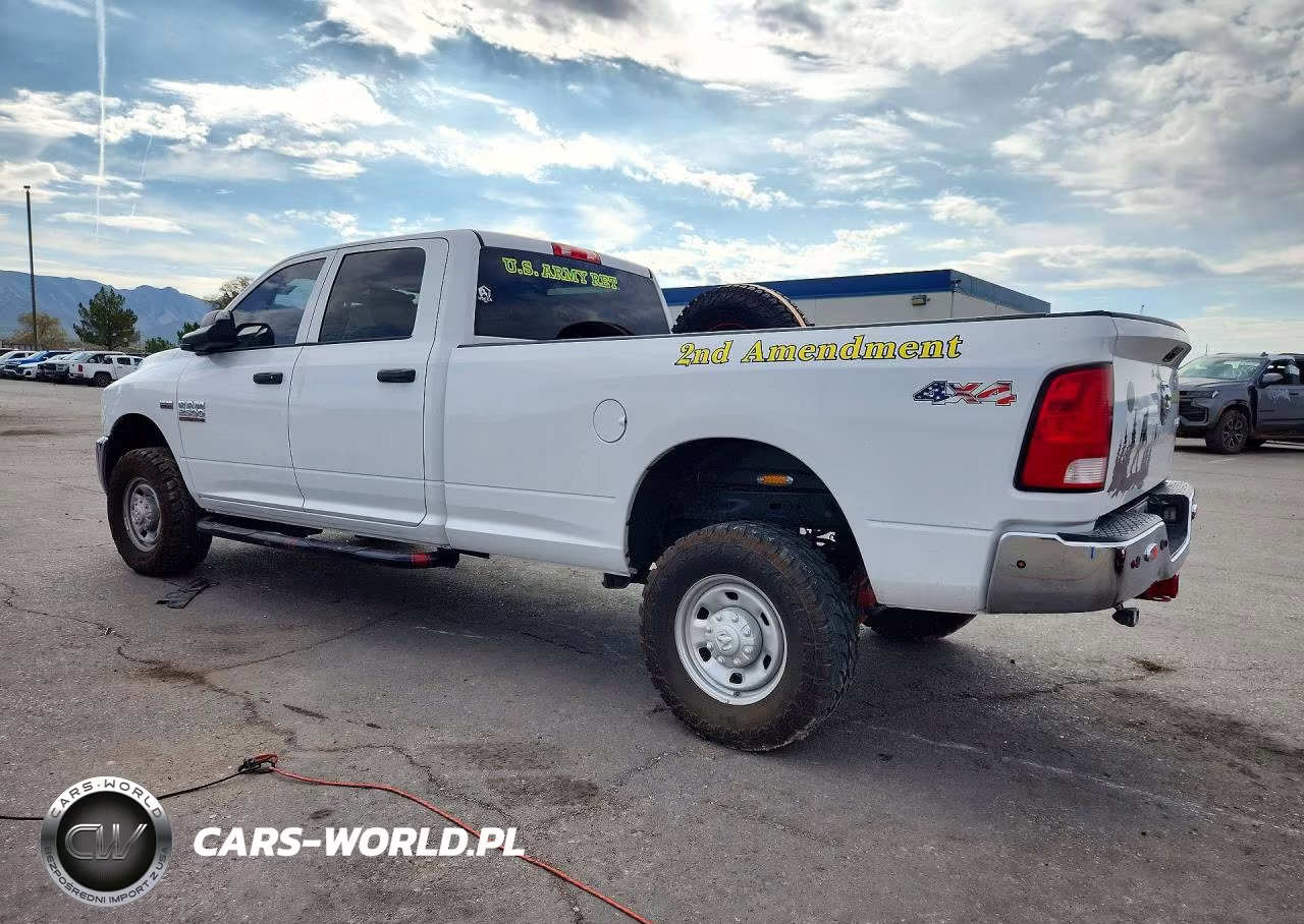 2018 Ram 2500 St VIN:3C6UR5HJ4JG107168 - 2