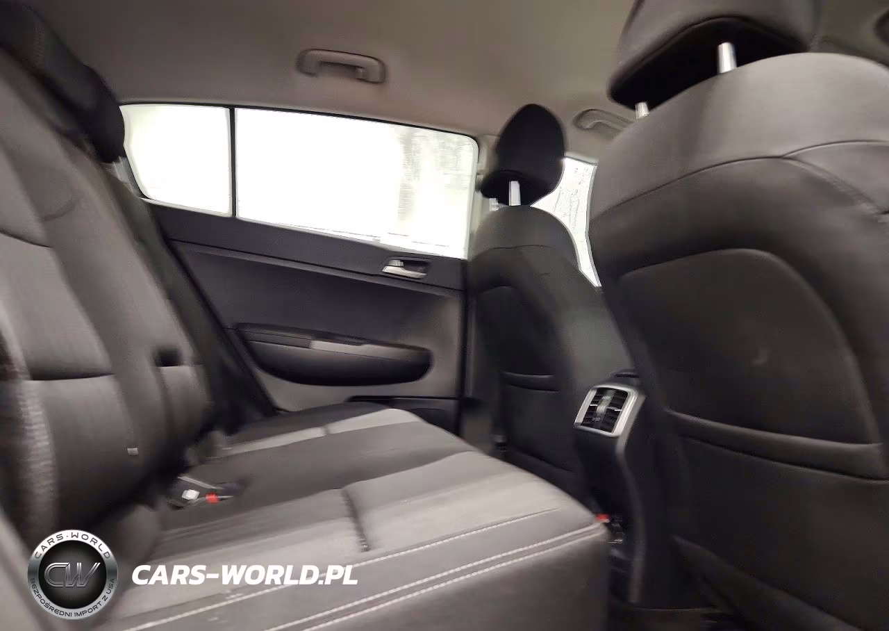 2022 Kia Sportage Lx VIN:KNDPMCAC7N7000847 - 11