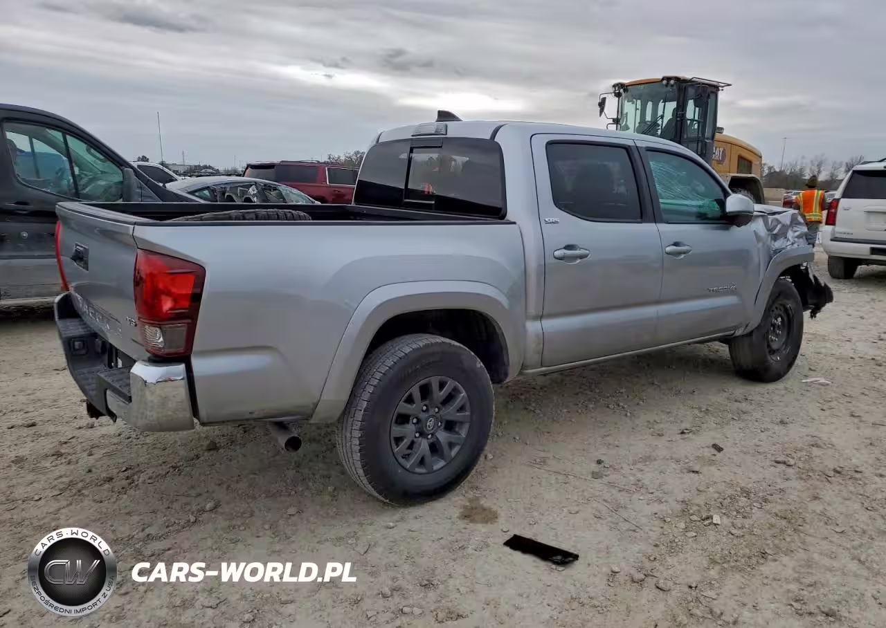 2023 Toyota Tacoma Double Cab VIN:3TYAZ5CN0PT034739 - 3