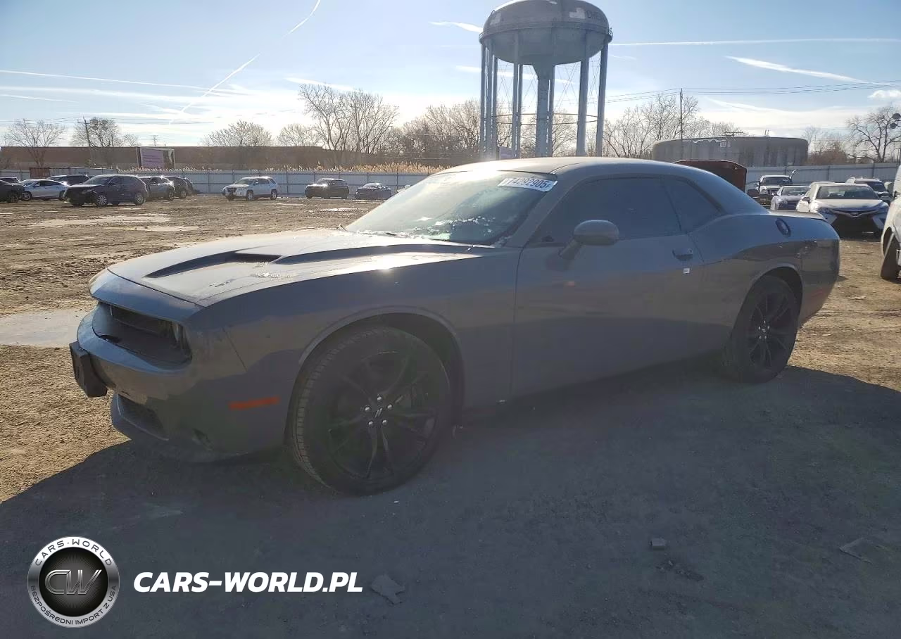 2018 Dodge Challenger Sxt