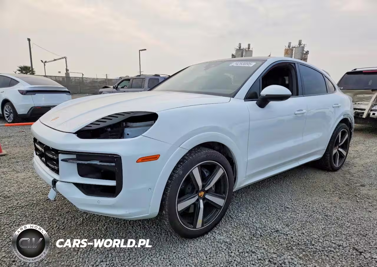 2024 Porsche Cayenne Coupe
