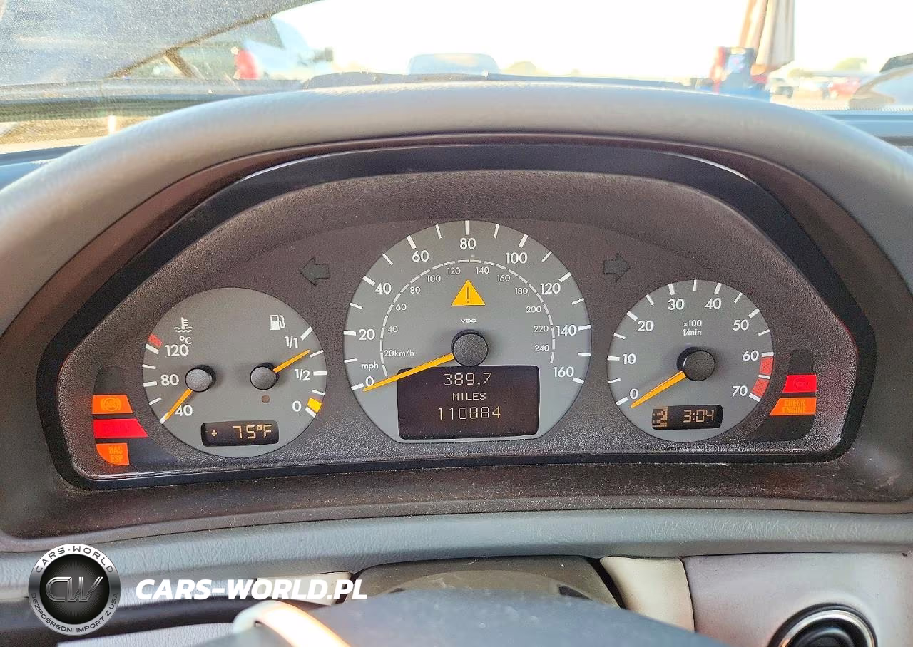 2001 Mercedes-Benz Clk 430 VIN:WDBLK70G41T064618 - 9