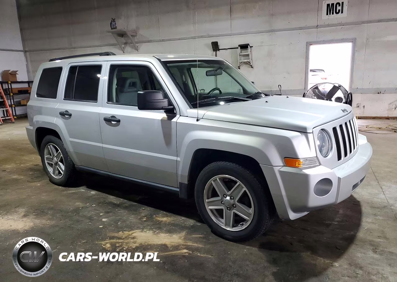 2007 Jeep Patriot Sport VIN:1J8FF28W27D367698 - 2