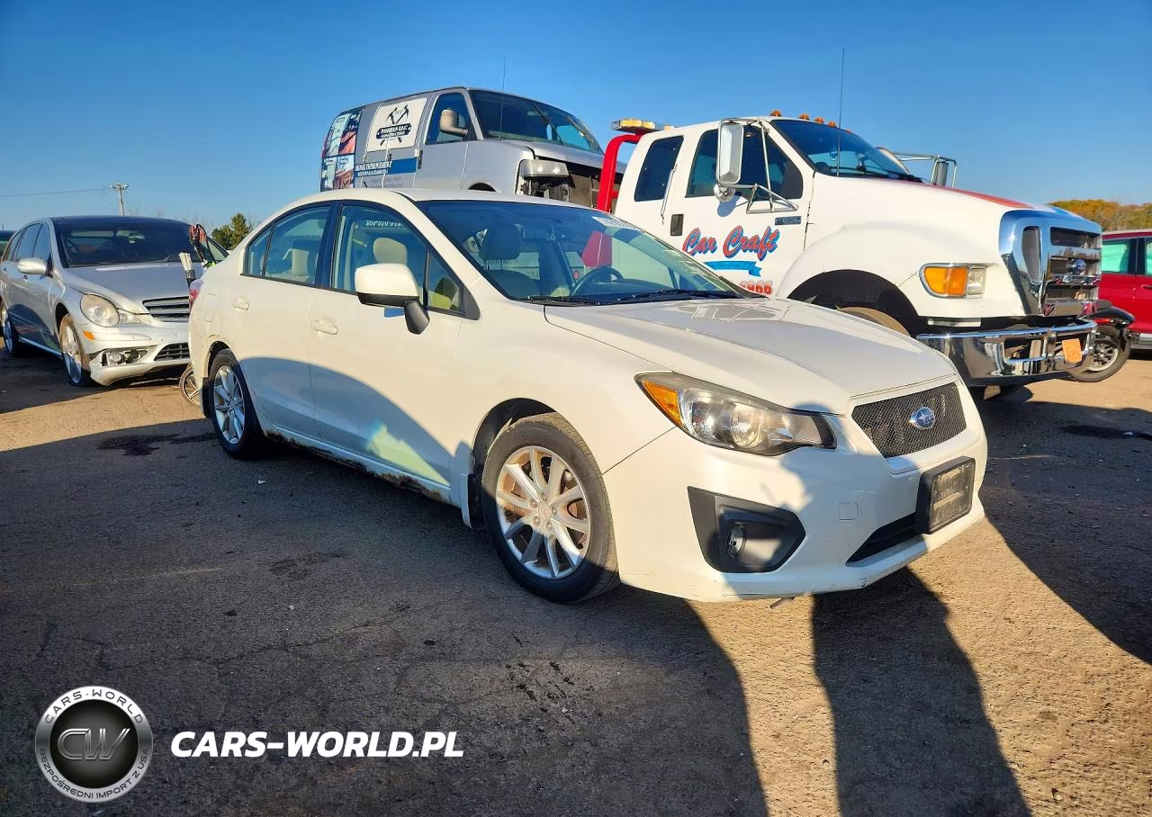 2013 Subaru Impreza Premium VIN:JF1GJAC6XDH033487 - 4