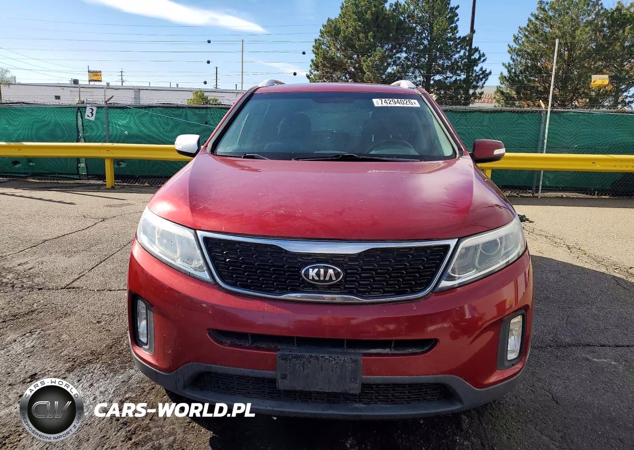 2015 Kia Sorento Lx VIN:5XYKTCA67FG561531 - 5