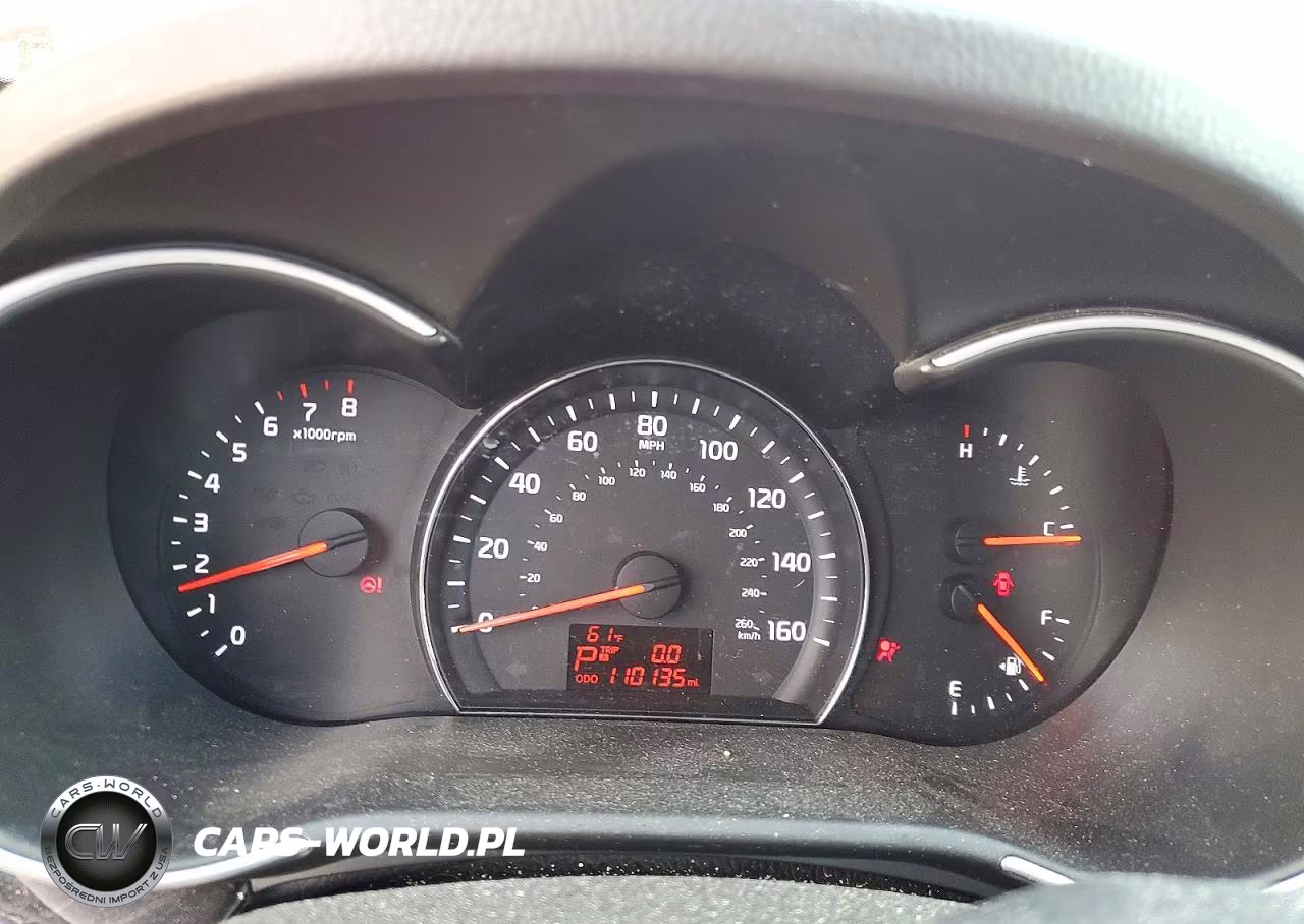 2015 Kia Sorento Lx VIN:5XYKTCA67FG561531 - 9