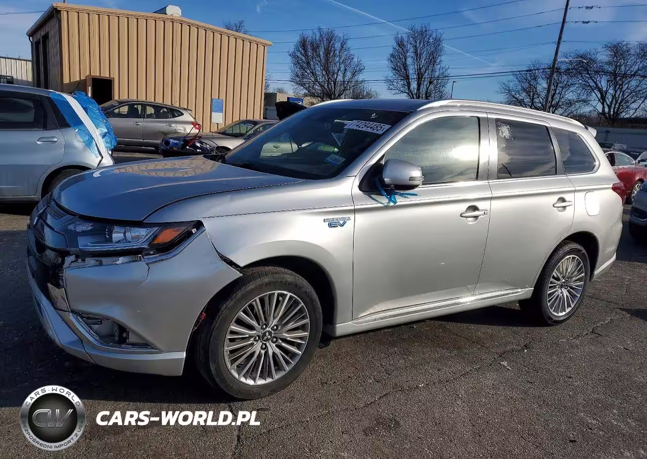 2022 Mitsubishi Outlander Sel