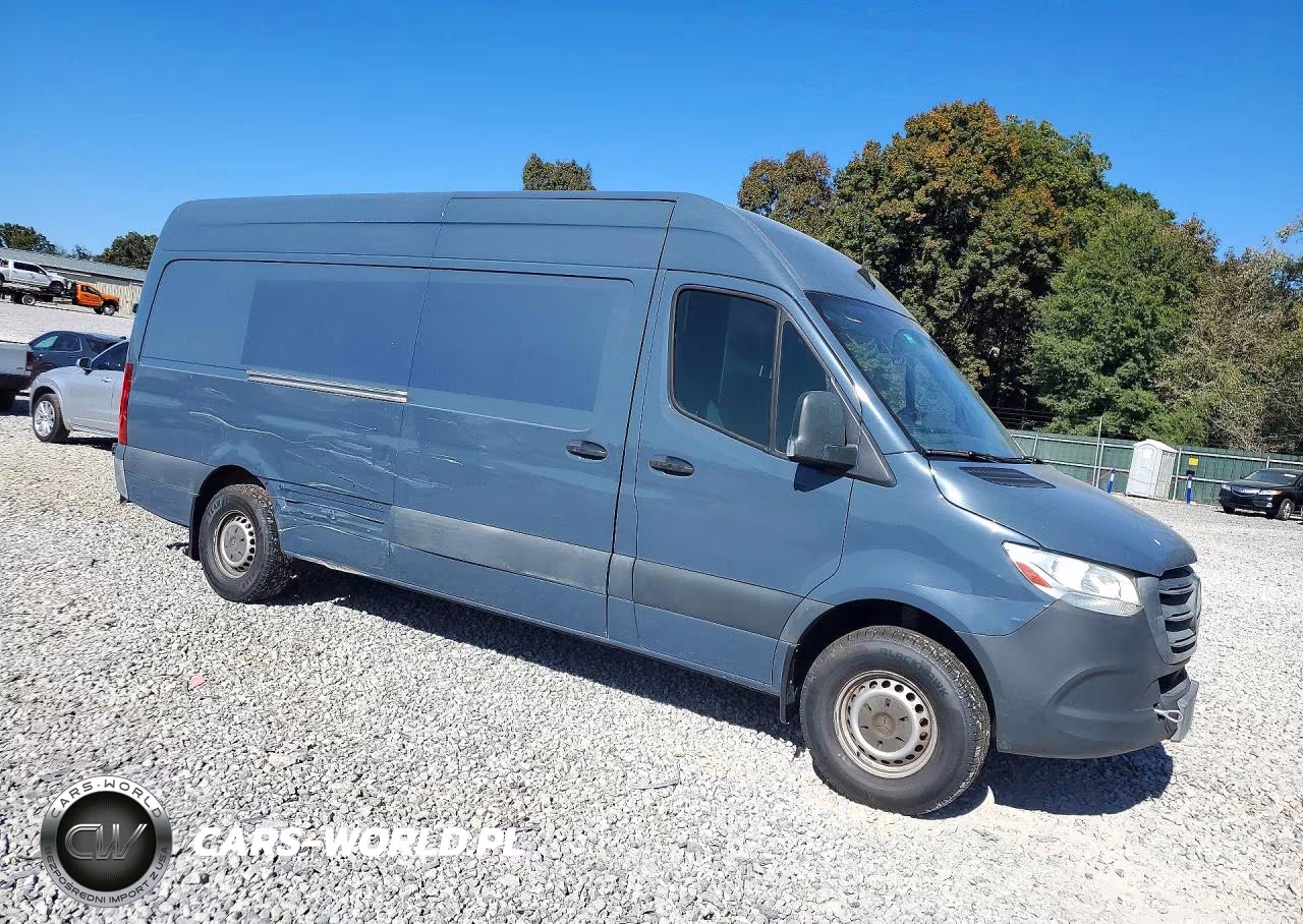 2019 Mercedes Benz Sprinter 2500-3500 Delivery Van VIN:WD4PF1CD4KP113029 - 4