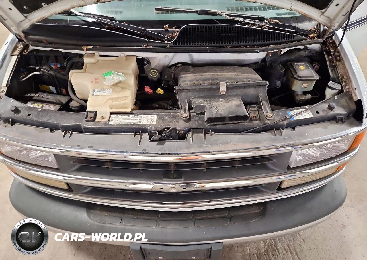 1997 Chevrolet Express G1500 VIN:1GBFG15R7V1090952 - 12