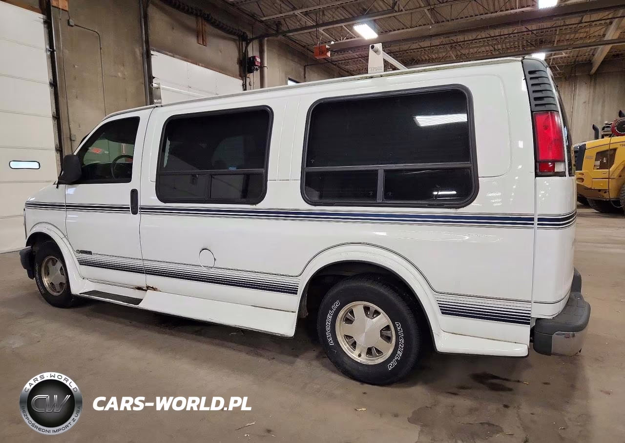 1997 Chevrolet Express G1500 VIN:1GBFG15R7V1090952 - 2