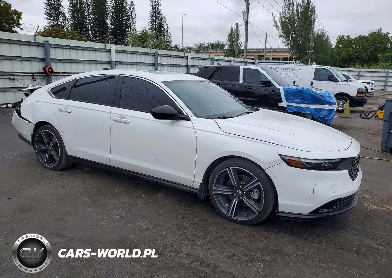 2024 Honda Accord Hybrid Sport VIN:1HGCY2F5XRA071607 - 4