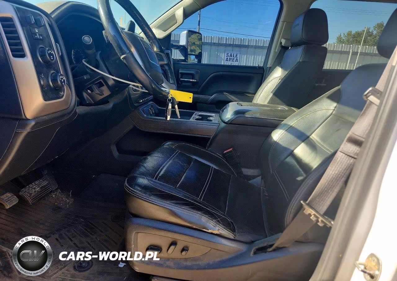 2018 GMC Sierra K2500 Denali VIN:1GT12UEY2JF262167 - 7