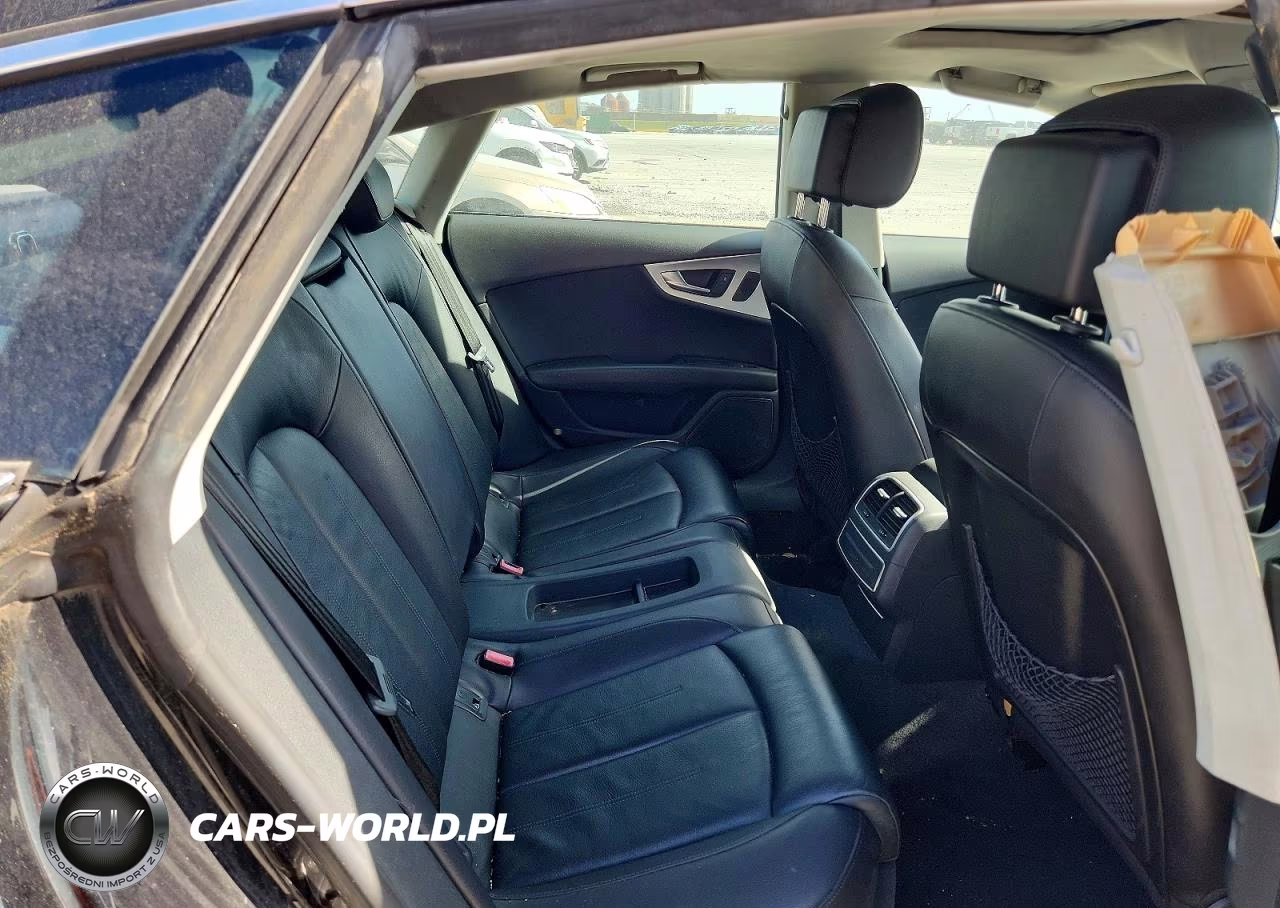 2012 Audi A7 Premium Plus VIN:WAUYGAFC1CN087806 - 10