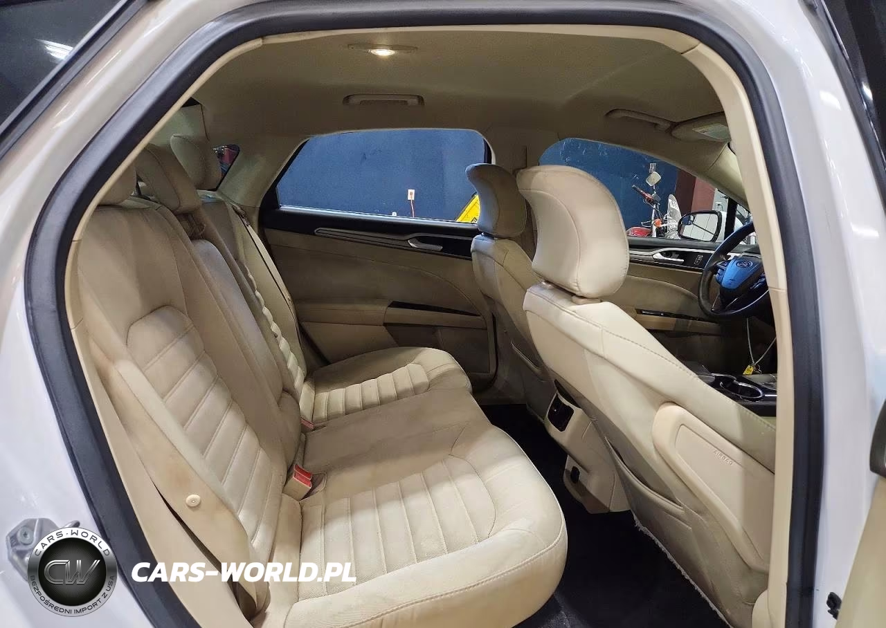 2015 Ford Fusion Se VIN:3FA6P0HD4FR255679 - 10