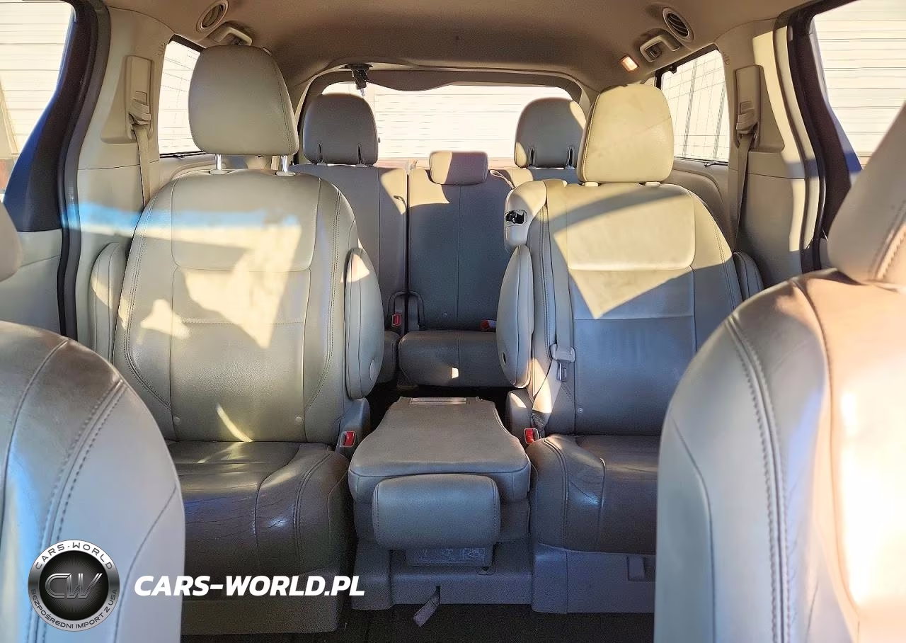 2015 Toyota Sienna Xle 8-Passenger VIN:5TDYK3DC8FS531259 - 10