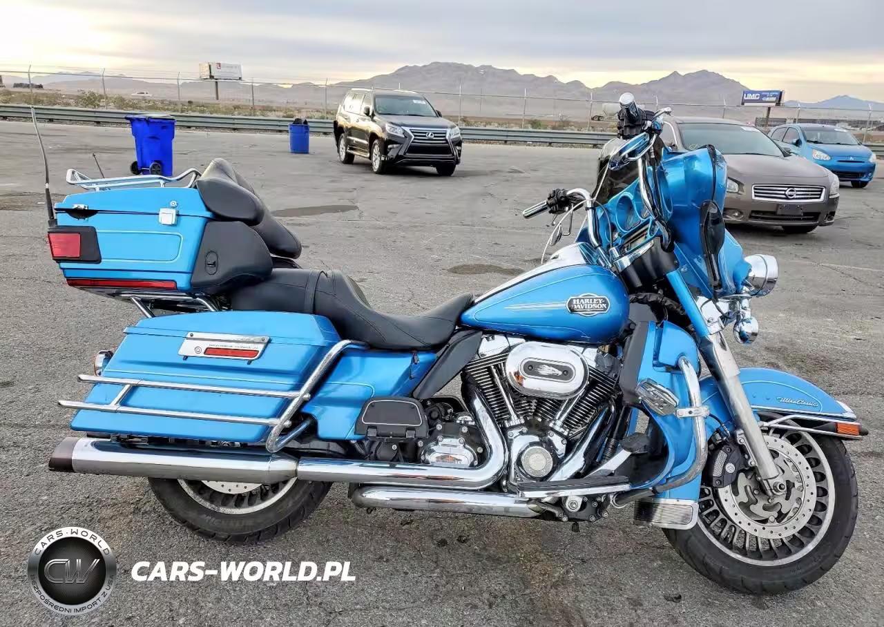 2011 Harley-Davidson Flhtcu