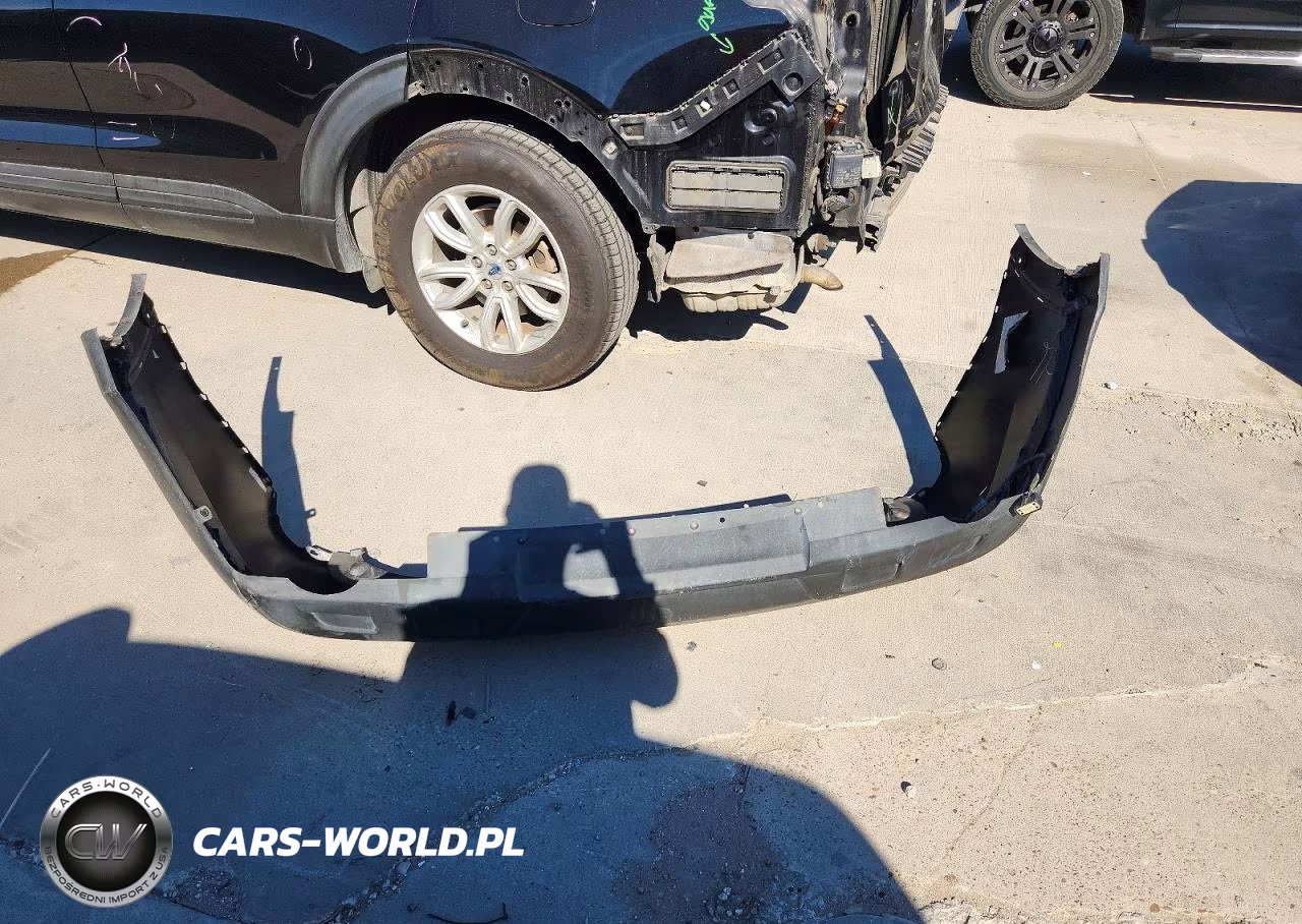 2020 Ford Explorer VIN:1FMSK7BH5LGC80150 - 13